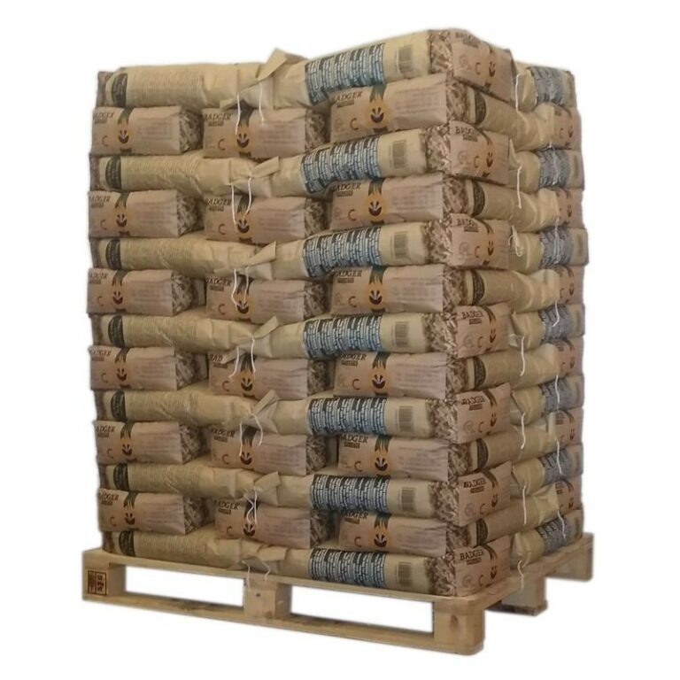 Pelletdachs – Bancale con 65 sacchi da 15 kg ciascuno